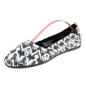 Mad Love Women's Size 7 M Black White Patterned Fabric Ballet Flat Shoes